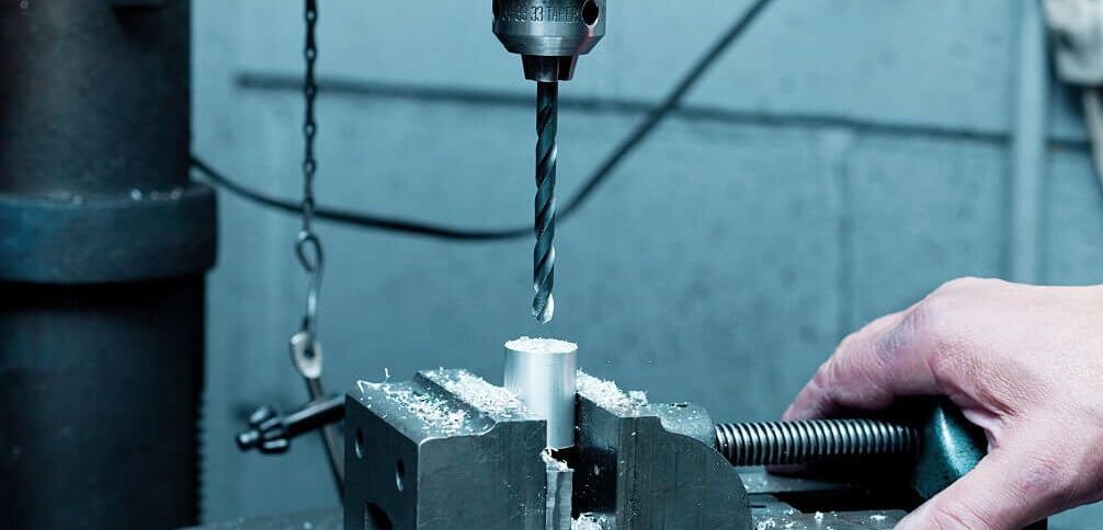 How to Bore a Cylinder With a Drill Press