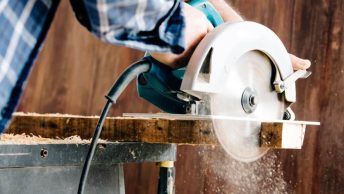How to Use Circular Saw Without Table?