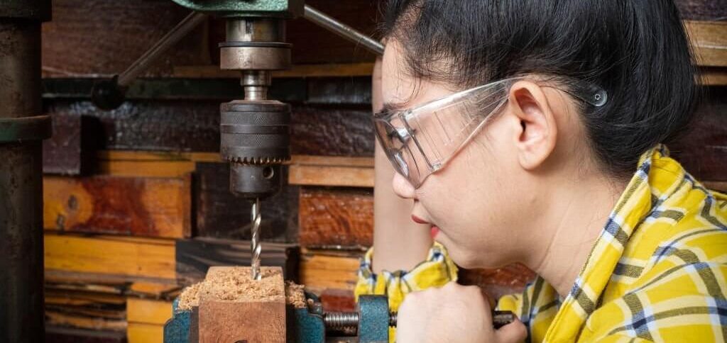 How to Use a Drill Press Step by Step?