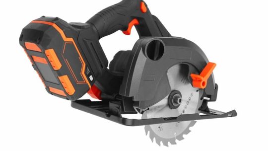 Skill Saw VS Circular Saw