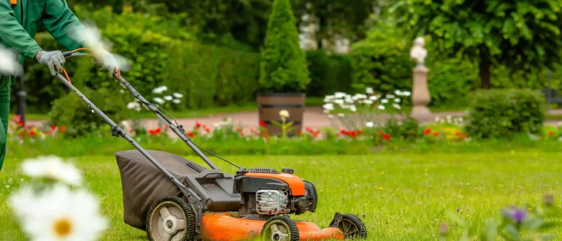 How long does a lawn mower battery last