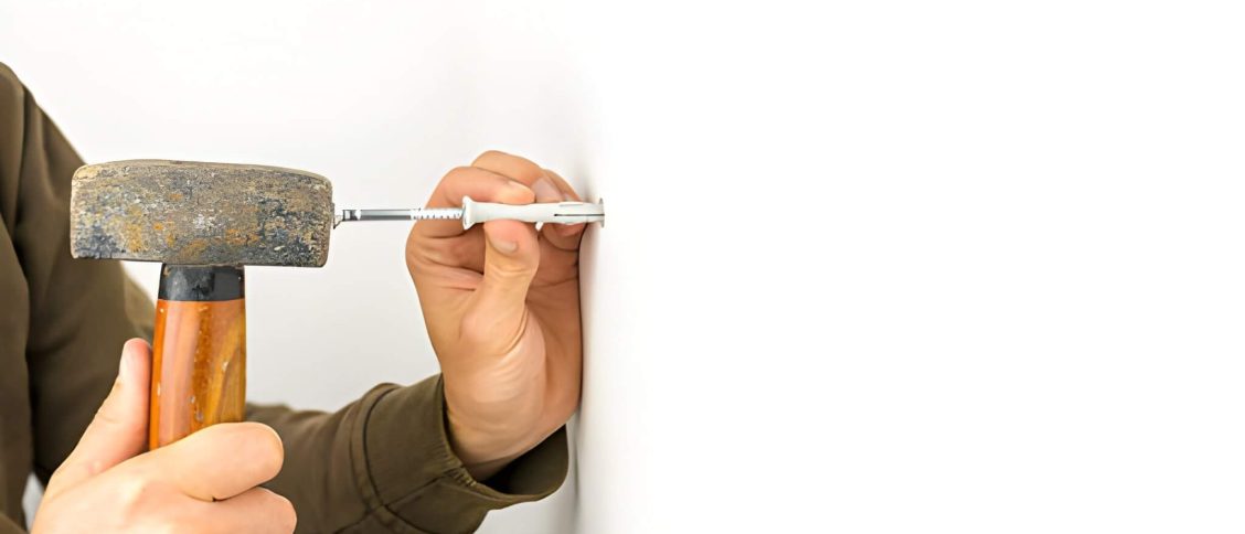 What Size Nails for Framing